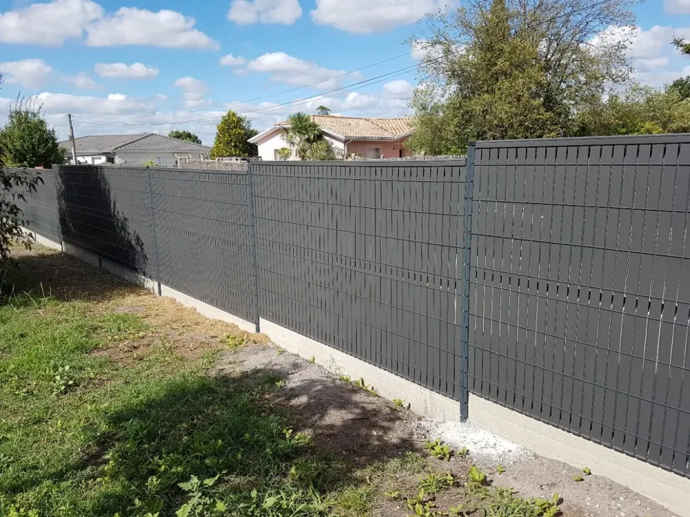 cloture panneaux rigide + kit d occultation PVC1