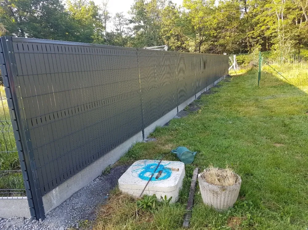 cloture panneaux rigide + kit d occultation PVC