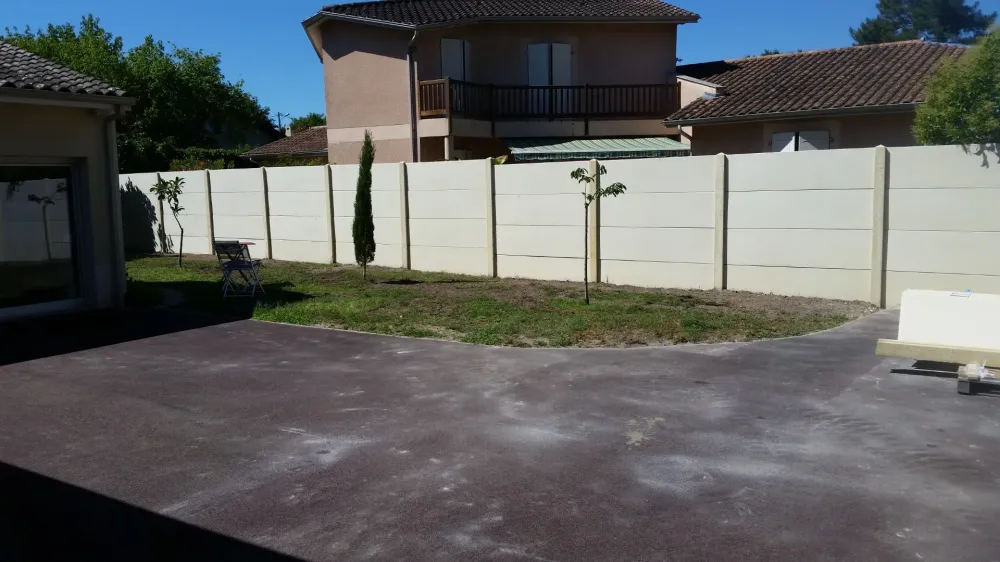 cloture plaque beton